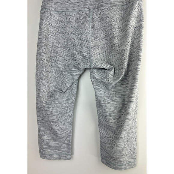 Lululemon Wunder Under Hi-Rise 1/2 Tight Space Grey Alpine White 17" Crop Size 8 - Picture 11 of 14